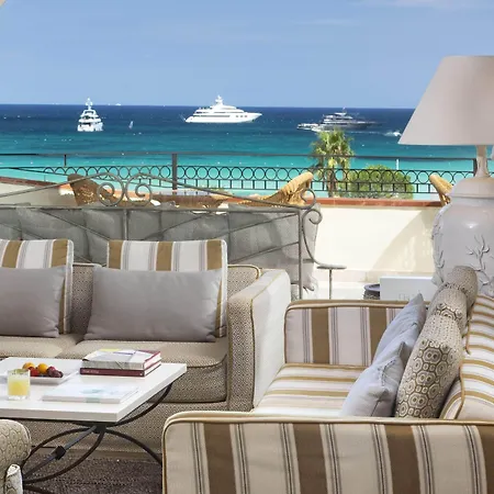 Abi D'oru 호텔 포르투로톤도